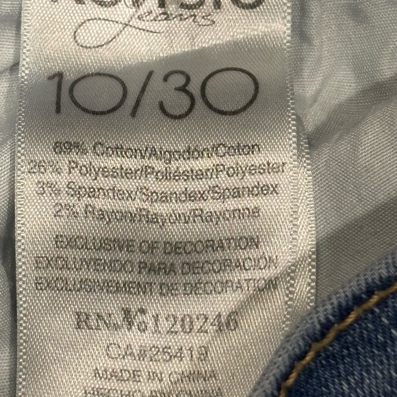 Kensie High Rise Skinny Jeans - Distressed - size 10/30 - Picture 5 of 10